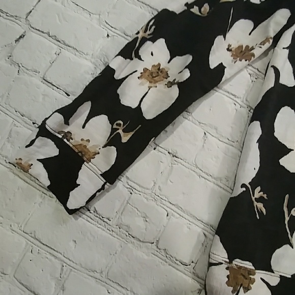 Loft Slate Gray Floral Top - Picture 4 of 7